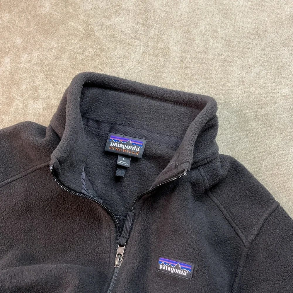 Patagonia Synchilla Fleece Jacket Mock Neck Sweater Women Sz L Black Embroidered